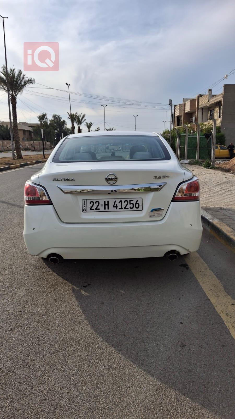 نيسان ألتيما